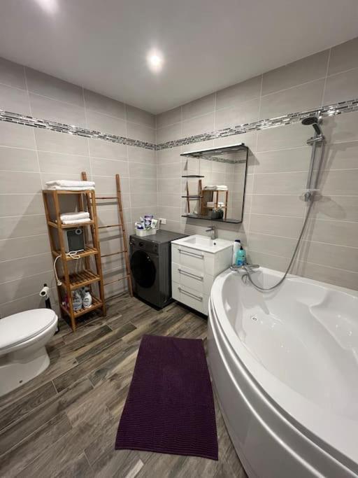 Maison Independante 3 Holiday home Chambly